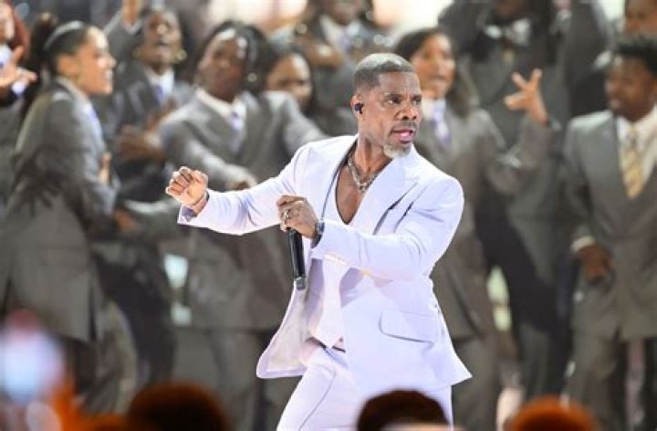 
Is Kirk Franklin Gay? Age, Height, Net Worth 