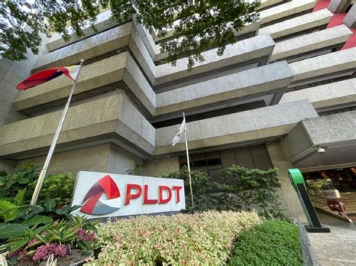 
Is pldt and converge sister company? 