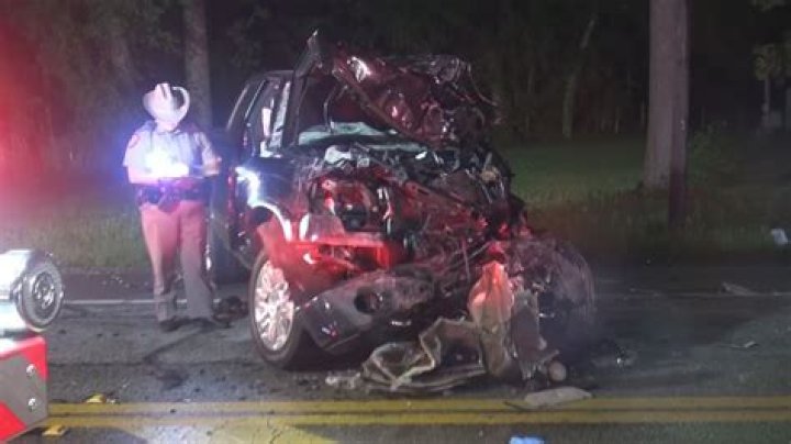 
Is Zoe Bethel Dead? Car Accident Linked To Her Cause Of Death, Viral Video On Twitter 