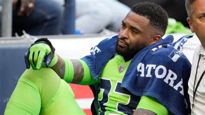 
Jamal Adams injury update: Seattle Seahawks safety ruled out after injury vs New York Giants 