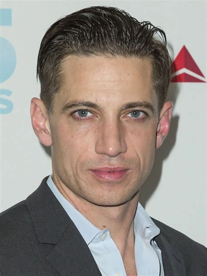 James Carpinello Height, Weight, Net Worth, Age, Birthday, Wikipedia, Who, Nationality, Biography
