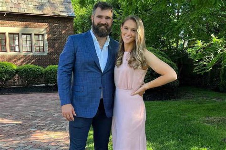 
Jason Kelce Wife Who is Jason Kelce Wife? 