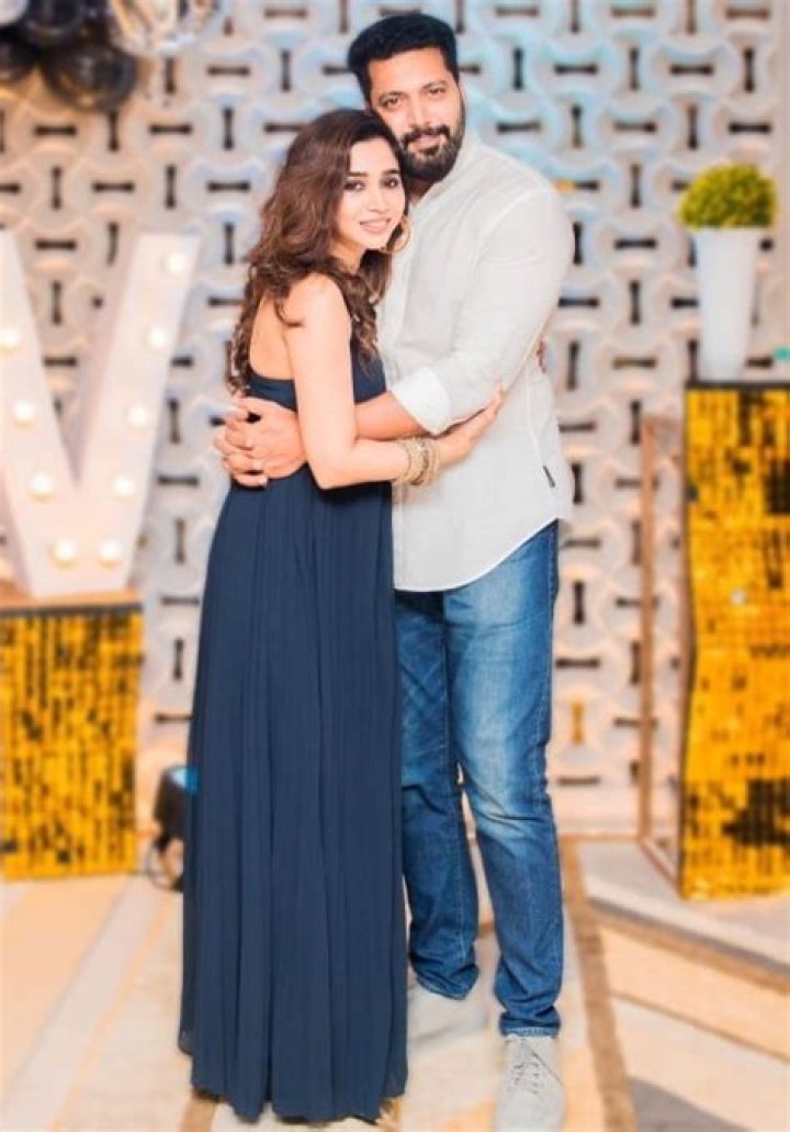 Jayam Ravi Height, Weight, Net Worth, Age, Birthday, Wikipedia, Who, Instagram, Biography