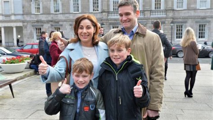 
Josepha Madigan Husband Finbarr Hayes Age, Birthday, Wikipedia, Who, Nationality, Biography 