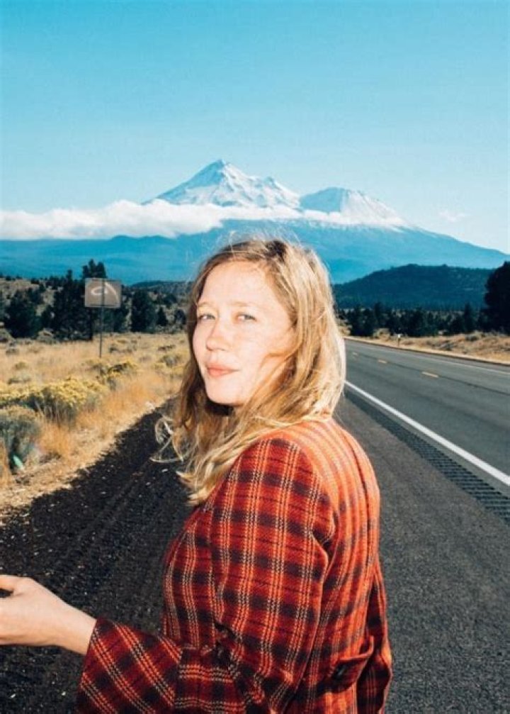 
Julia Jacklin Height, Age, Boyfriend, Biography, Wiki, Net Worth 