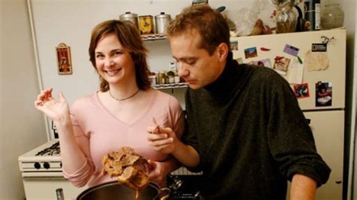 Julie Powell Height, Weight, Net Worth, Age, Birthday, Wikipedia, Who, Instagram, Biography