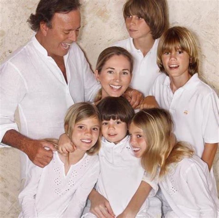 Julio Iglesias Family Life With Wife Miranda Rijnsburger And Children
