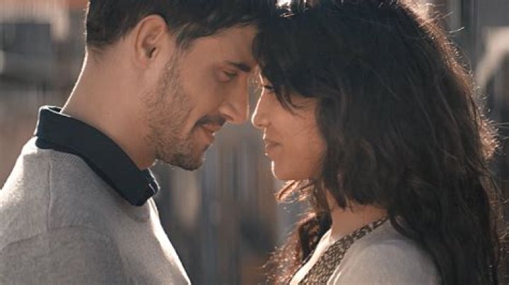 Kadim Al Sahir Wife Sarah, Engaged and Wedding Photos On Instagram