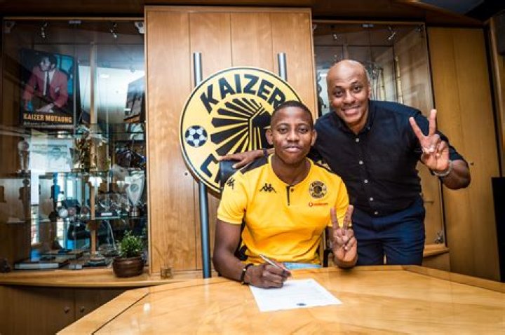 Kaizer Motaung Height, Weight, Net Worth, Age, Birthday, Wikipedia, Who, Instagram, Biography