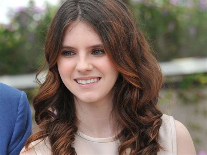 Kara Hayward Height, Age, Boyfriend, Biography, Wiki, Net Worth