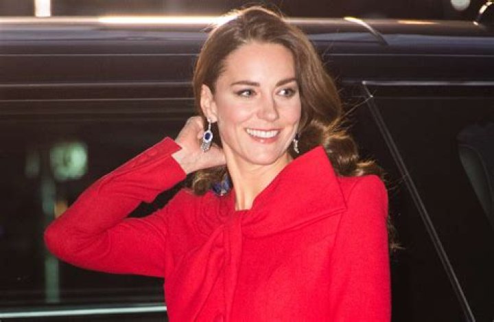 
Kate Middleton Asks Public’s Help Choosing a Final Song for Her Christmas Concert — with a Twitter Poll! 