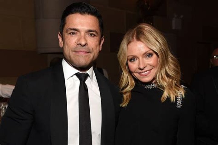 
Kelly Ripa Is Against Costar Hookups Despite 26-Year Marriage to Mark Consuelos: ‘It Shouldn’t Have Worked’ 