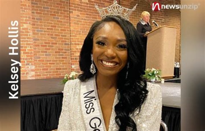 Kelsey Hollis Height, Weight, Net Worth, Age, Birthday, Wikipedia, Who, Instagram, Biography