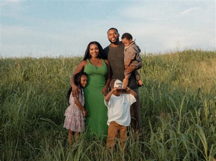 
Kevin Byard Wife Clarke Byard Is A Philanthropist In Tennessee 