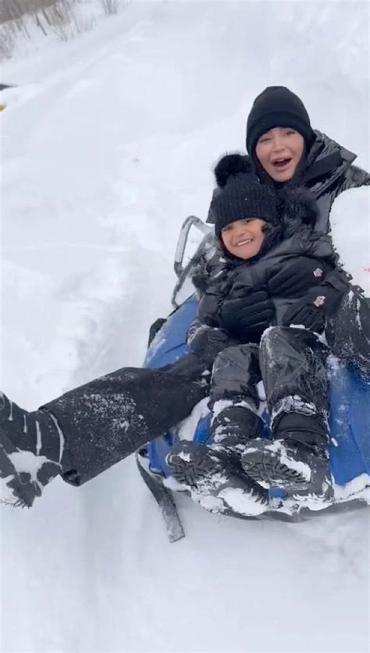 
Kylie Jenner Sleds Into 2023 with Daughter Stormi Webster: ‘A Serious Adventure’ 