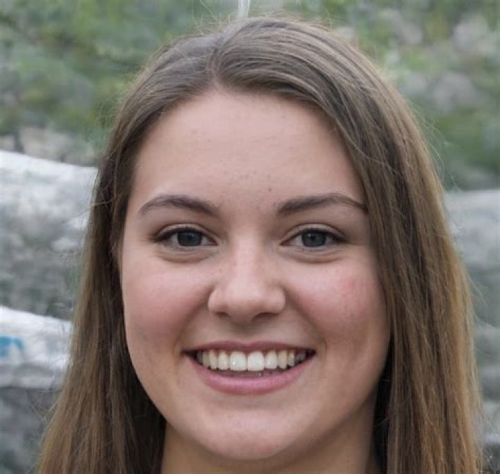 Lauren Flymen Height, Weight, Net Worth, Age, Birthday, Wikipedia, Who, Nationality, Biography