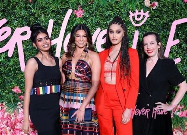 Lee Rodriguez Height, Weight, Net Worth, Age, Birthday, Wikipedia, Who, Nationality, Biography