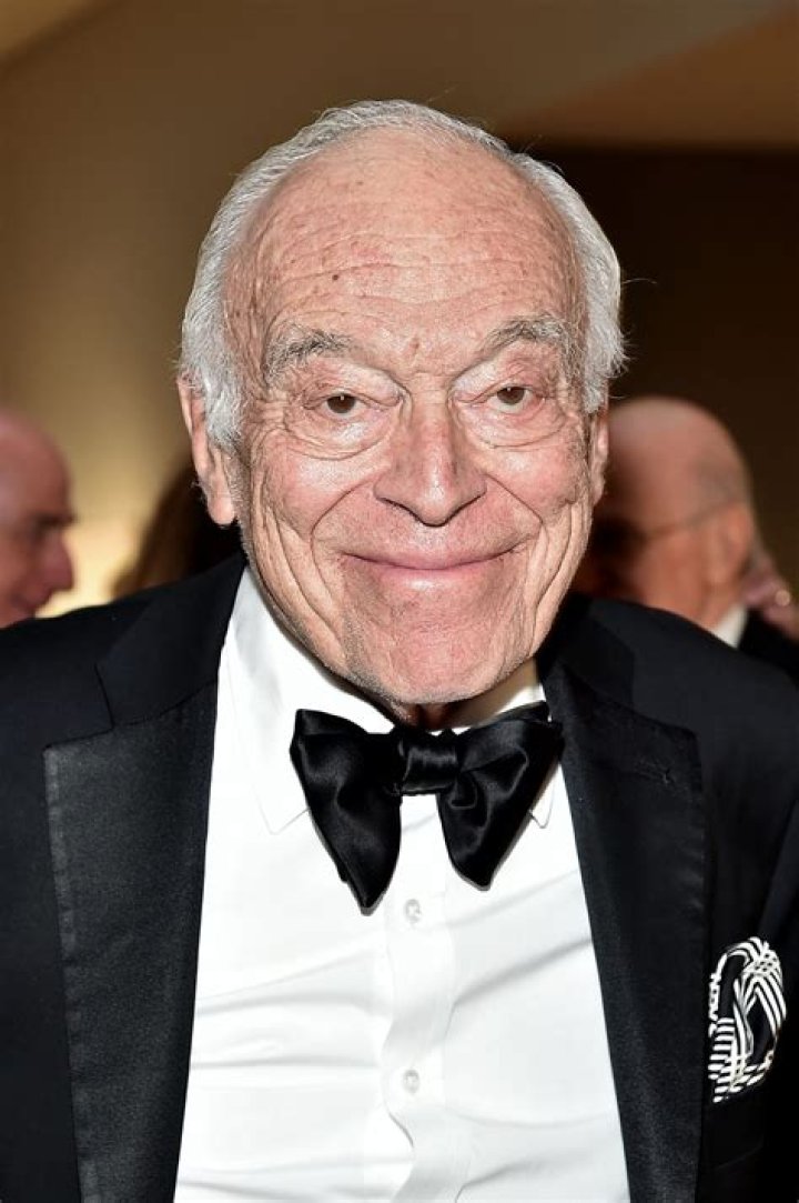 Leonard Lauder Height, Weight, Net Worth, Age, Birthday, Wikipedia, Who, Instagram, Biography