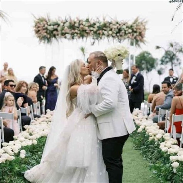 
Let’s take a look at Jojo Gomez’s Wedding Including her Husband Donovan Okimura 
