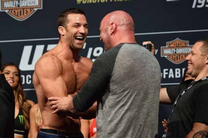 Luke Rockhold Height, Weight, Net Worth, Age, Birthday, Wikipedia, Who, Nationality, Biography
