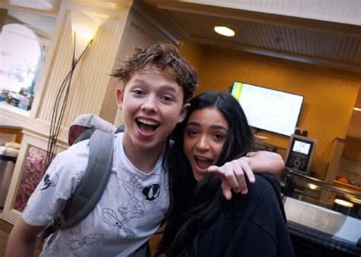 Luna Blaise Boyfriend – Is She Dating Jacob Sartorius? Dating History