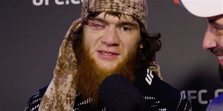 Magomed Ankalaev Religion – Is He Muslim? Parents Ethnicity And Wife Revealed
