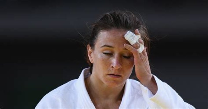 
Marti Malloy Height, Age, Who, Boyfriend, Biography, Wiki, Net Worth 