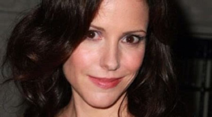 Mary Louise Parker Height, Weight, Net Worth, Age, Birthday, Wikipedia, Who, Nationality, Biography