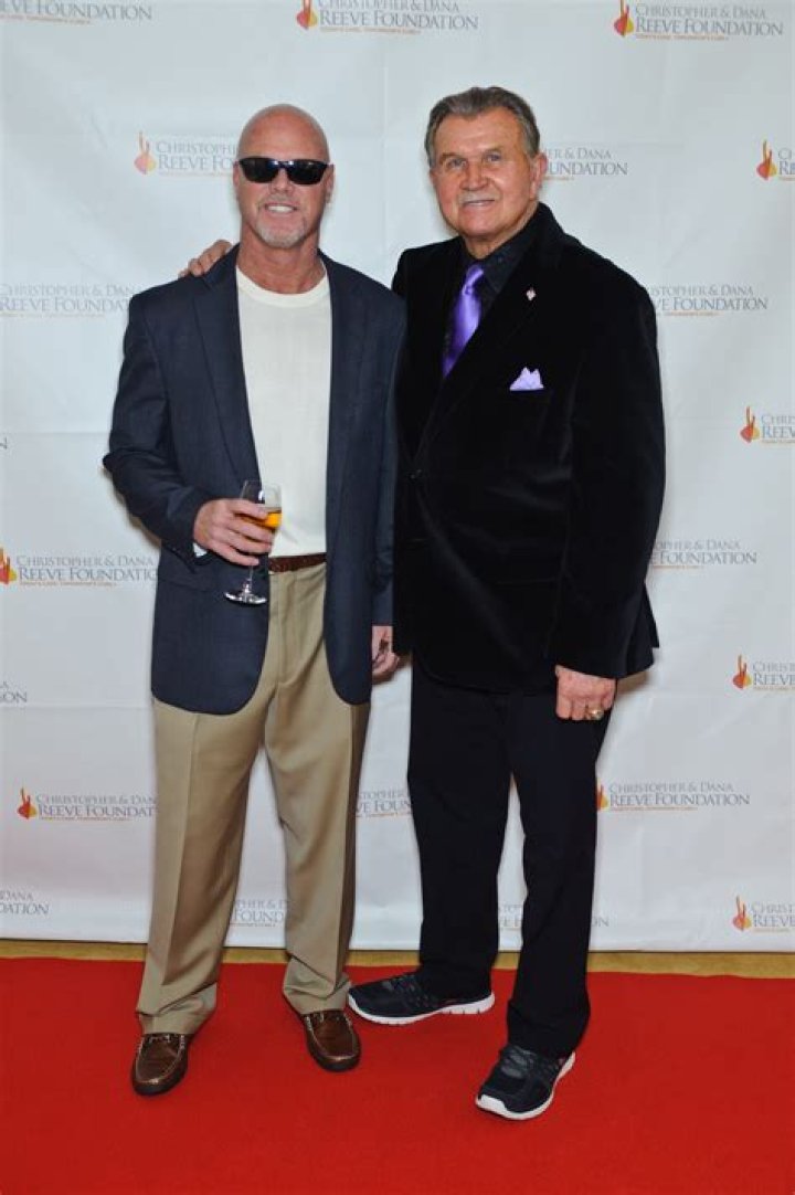 
Matt McMahon Height, Weight, Net Worth, Age, Birthday, Wikipedia, Who, Nationality, Biography 