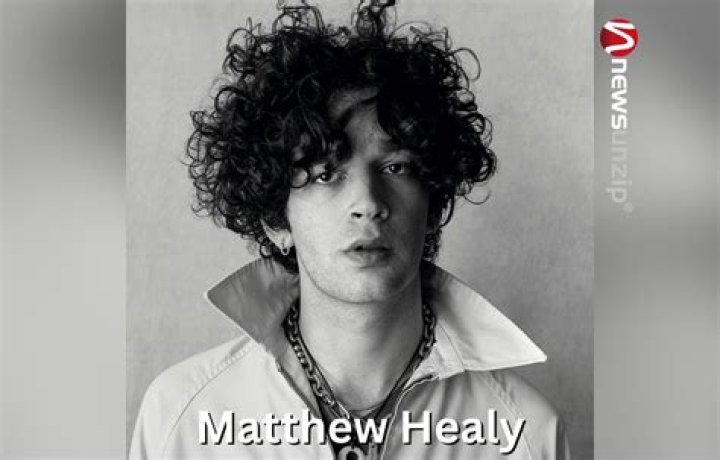 
Matthew Healy Height, Weight, Net Worth, Age, Birthday, Wikipedia, Who, Nationality, Biography 