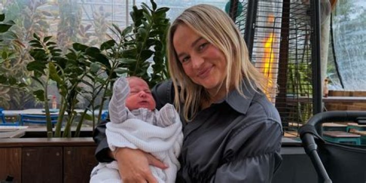 
Meet Liz Parnov, Alex Parnov Daughter, Age Family And Net Worth 