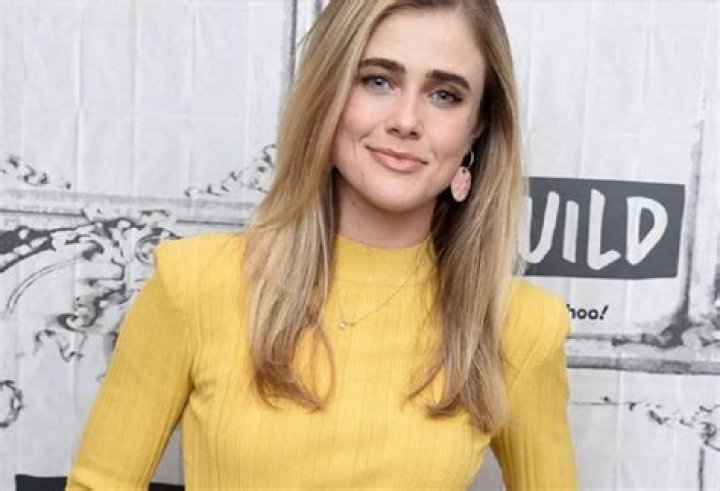 
Melissa Roxburgh Ethnicity – Is She Canadian? Religion And Family 