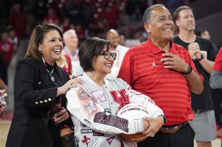 
Michael Lewis Basketball Coach Salary At Ball State- Returns From UCLA To Indiana As New Head Coach 