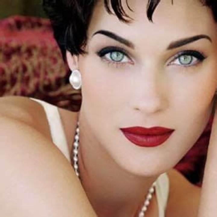 Mitzi Martin Height, Weight, Net Worth, Age, Birthday, Wikipedia, Who, Nationality, Biography
