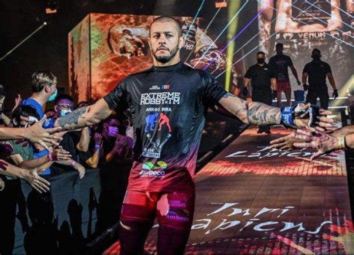 
MMA Fighter Iuri Lapicus Dies at 27 Following Motorcycle Crash in Italy 
