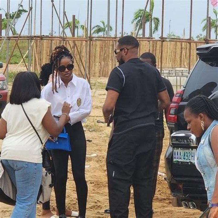 
“Most Reciprocated Love In The History of BBN” — Reactions As Bella and Sheggz Are Spotted As Couple For The First Time 