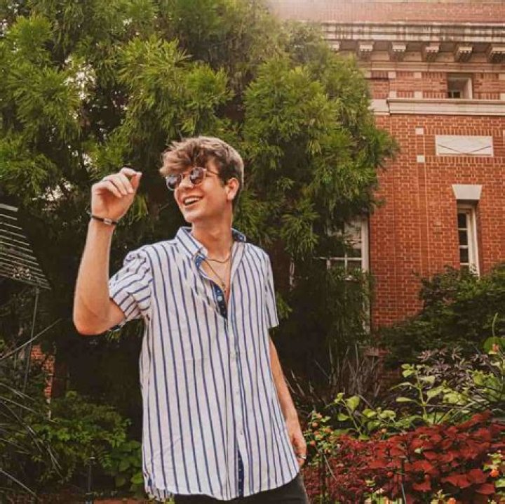 
Nathan Triska Height, Weight, Net Worth, Age, Wiki, Who, Instagram, Biography 