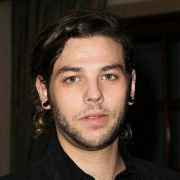 Navarone Garcia Height, Weight, Net Worth, Age, Birthday, Wikipedia, Who, Instagram, Biography