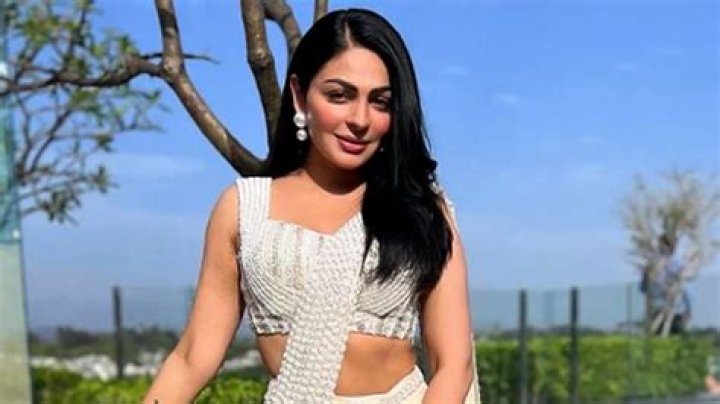Neeru Bajwa Height, Weight, Net Worth, Age, Birthday, Wikipedia, Who, Instagram, Biography