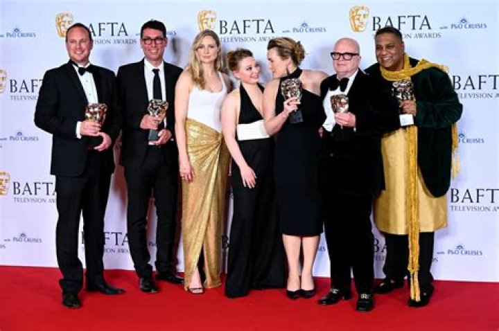 
Niamh Flinter Height, Weight, Net Worth, Age, Birthday, Wikipedia, Who, Nationality, Biography 