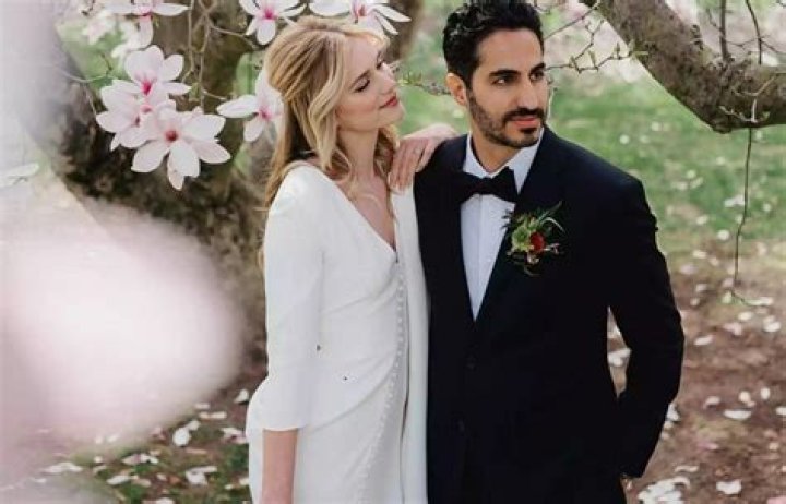Nieku Manshadi: Meet Elizabeth Lail’s Husband Who Is A Dentist