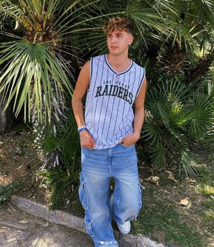 Noah Bibble Height, Weight, Net Worth, Age, Birthday, Wikipedia, Who, Nationality, Biography