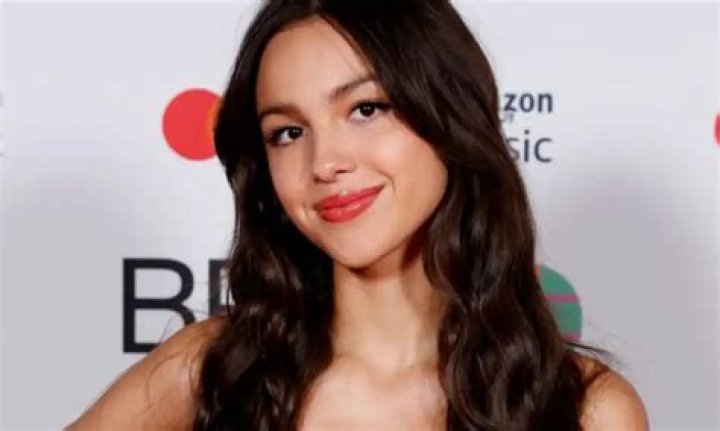
Olivia Rodrigo Slams The Five Members Of The Supreme Court For Not Giving ‘A Sh*t About Freedom’ 