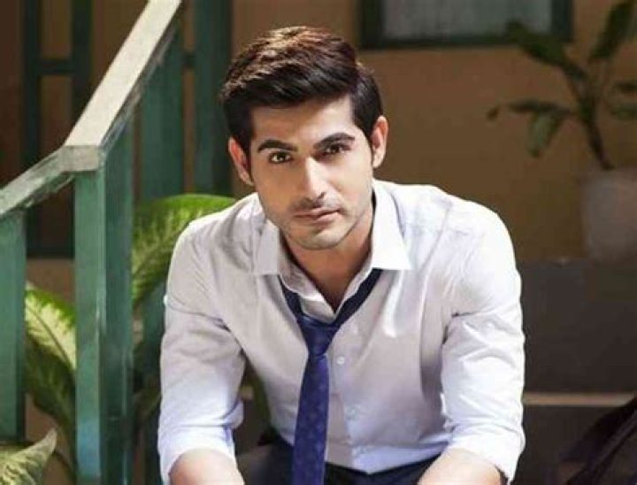 Omkar Kapoor Height, Weight, Net Worth, Age, Birthday, Wikipedia, Who, Instagram, Biography