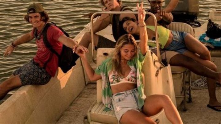 
‘Outer Banks’ Season 3 Trailer: Poguelandia Reigns Supreme 