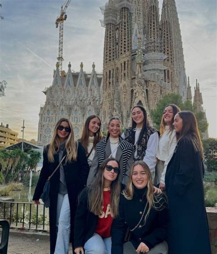 Pablo Gavi And Sister Aurora Paez Gavira Grew Up In Los Palacios y Villafranca