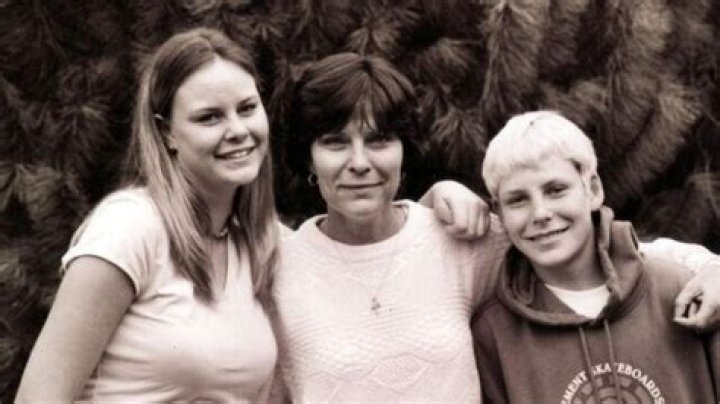 
Pamela Sisco Facts, Age, Birthday, Wikipedia, Who, Family, Biography 