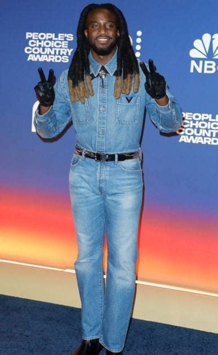 Paolo Nutini Height, Weight, Net Worth, Age, Birthday, Wikipedia, Who, Instagram, Biography