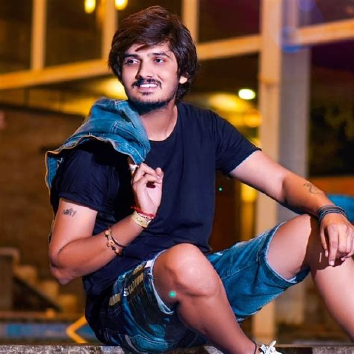 
PJ3132 (Pankaj Joshi) Height, Weight, Net Worth, Age, Birthday, Wikipedia, Who, Instagram, Biography 