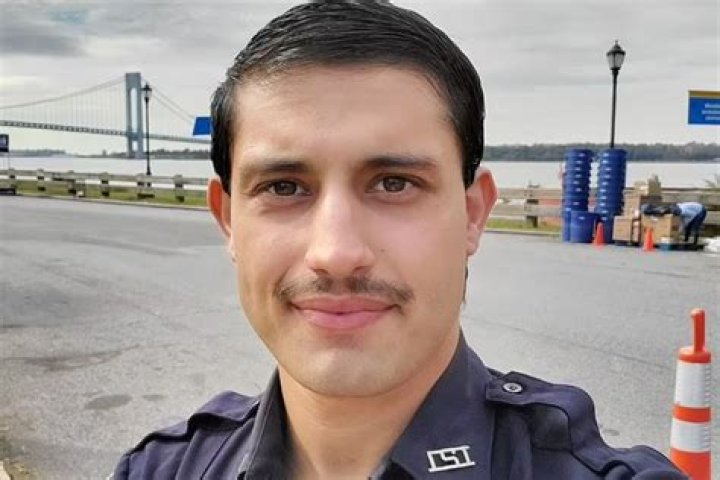 
Queens NYPD Officer Committed Suicide By Jumping From A Building 